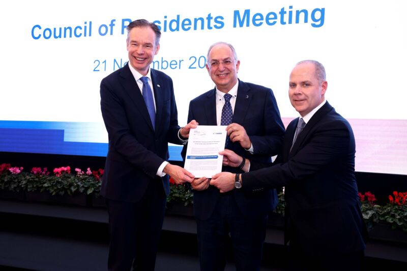 Image for the Tweet beginning: Engaging conversation with @CostasKadis, EU