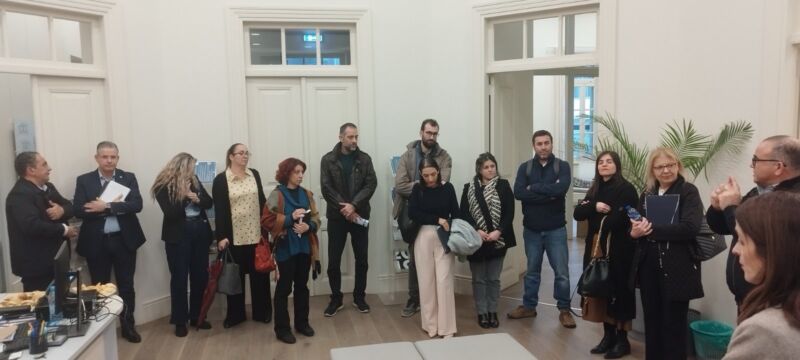 Image for the Tweet beginning: Όταν το κράτος αφουγκράζεται τις