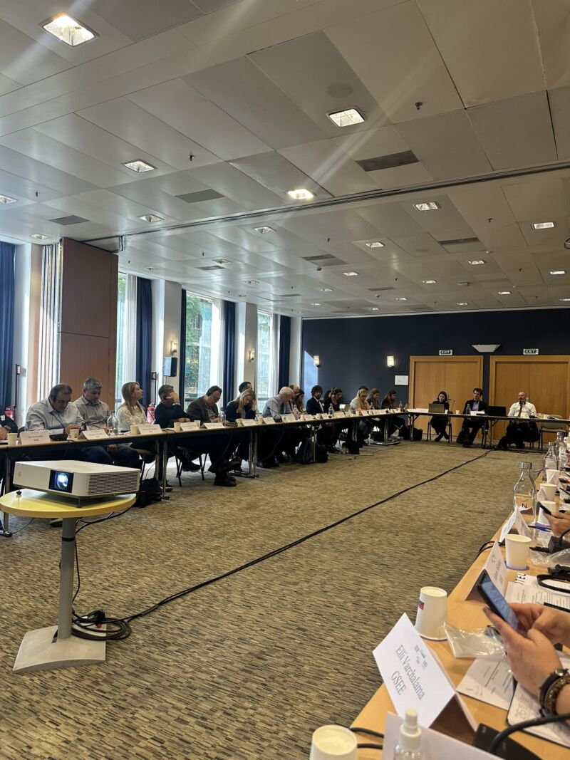 Image for the Tweet beginning: Η OEB, η μεγαλύτερη και