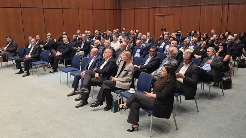 Image for the Tweet beginning: Τώρα, στα Κεντρικά Γραφεία της